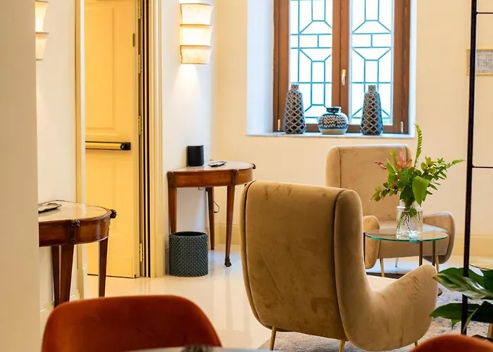 Sentho Hotel 3*